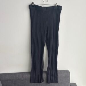 H&M Dark Blue Ribbed Knit Pants - Size L